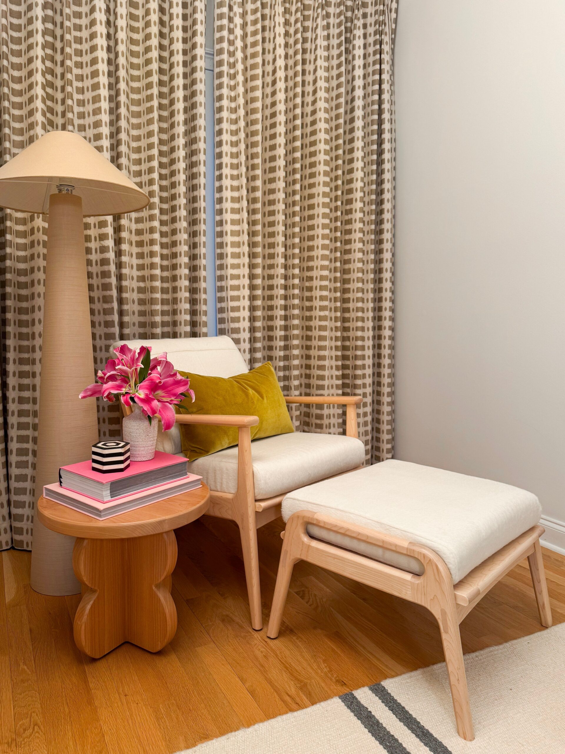 Top Ways to Refresh Your Guest Room