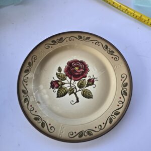 Vintage Floral Rose Ceramic Plate 9" Beige Red Green Used Dinnerware Decor