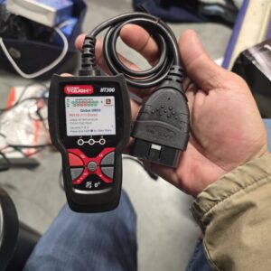 Hyper Tough HT300 OBD2 Scanner Diagnostic Tool Black/Red Used Code Reader